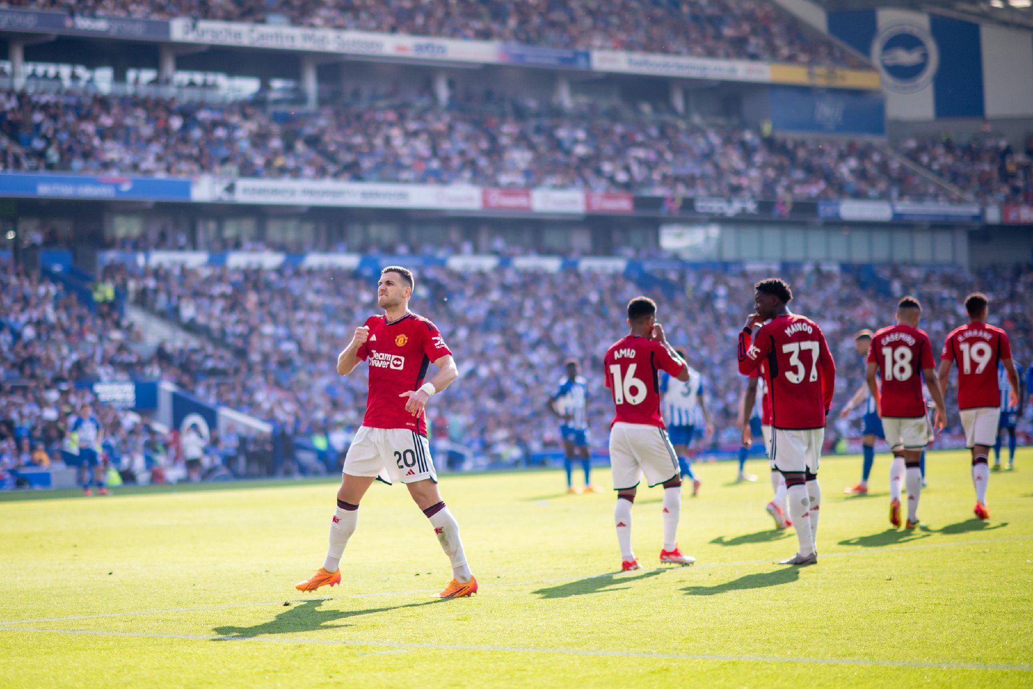 欢迎俱乐部 欢迎俱乐部